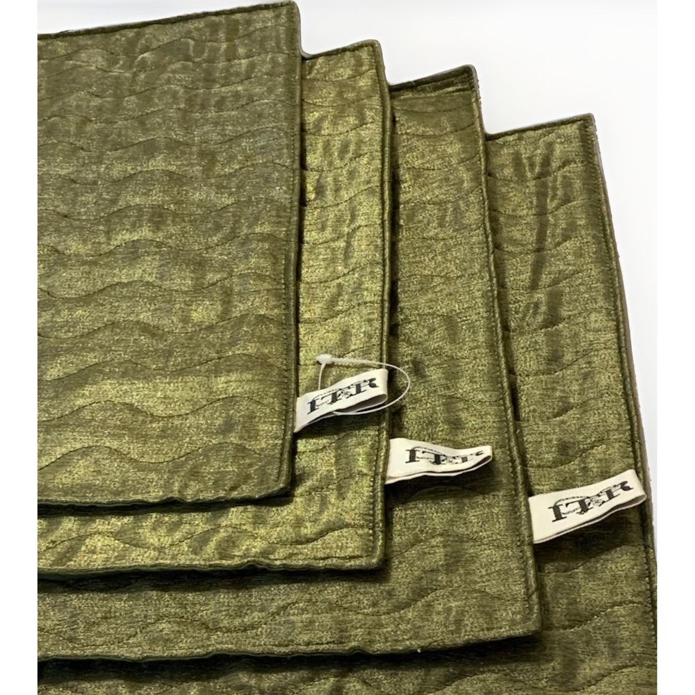 Placemats Green Shimmer Christmas Holiday Fall Set 4 PC Table Fabric Classic FTR